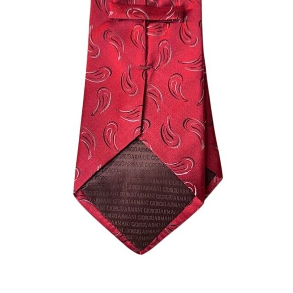 Giorgio Armani Mens Red Paisley Silk Tie Made In Italy - Picture 5 of 9